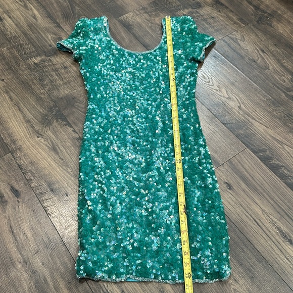 VINTAGE Nippn Nights sequin iridescent green dress Size 10 - Picture 4 of 9